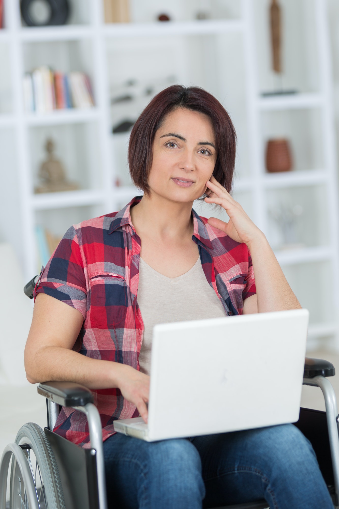 after devastating accident she works from home while recovering